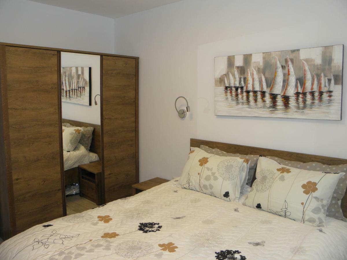 Apart Apartments