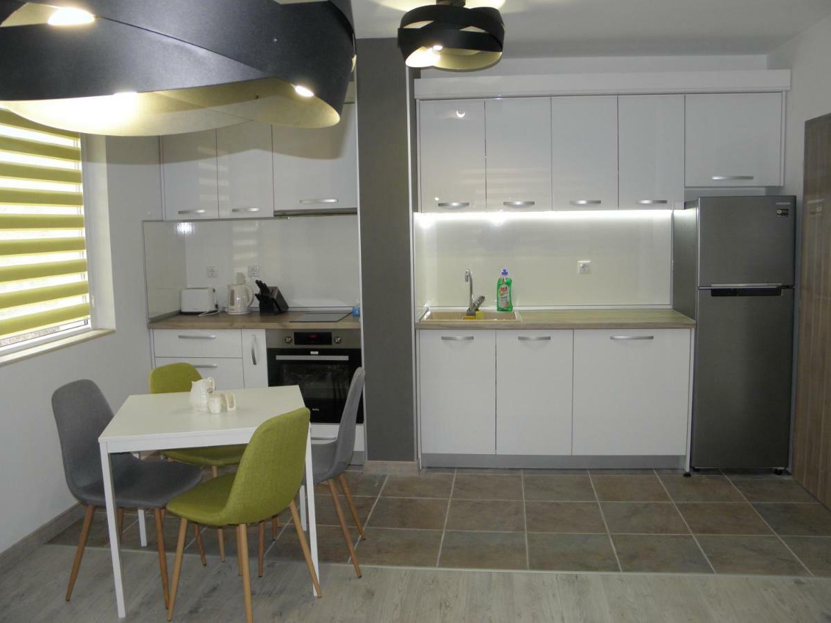 Apart Apartments *